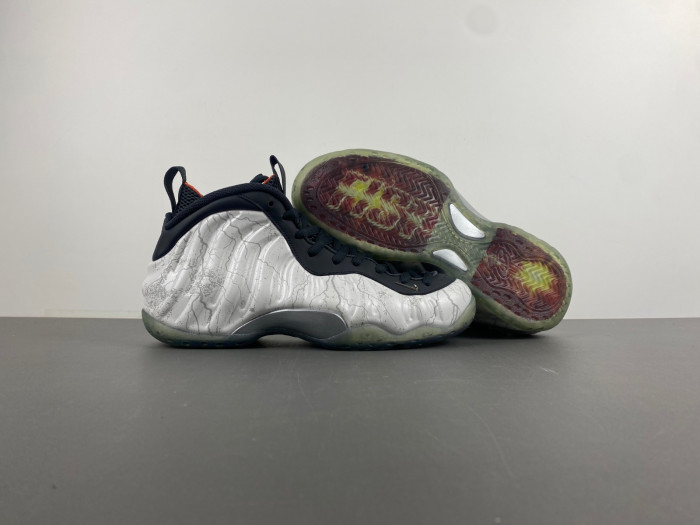 Tekken 8 x NIKE Air Foamposite One Premium