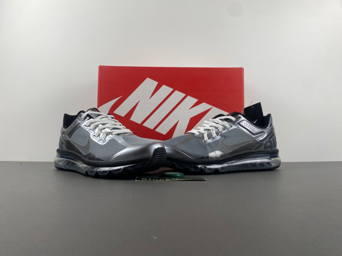 NIKE Air Max 2013