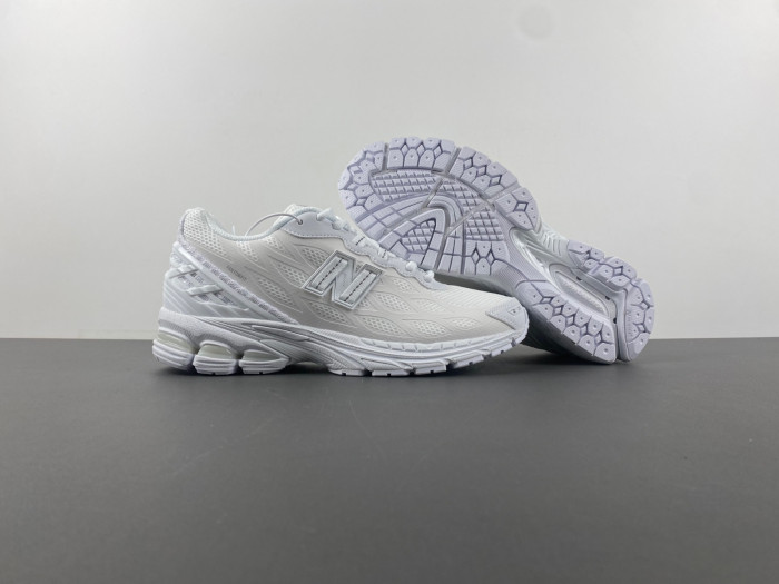 New Balance 1906W