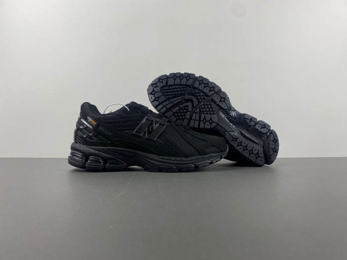 New Balance 1906R Cordura