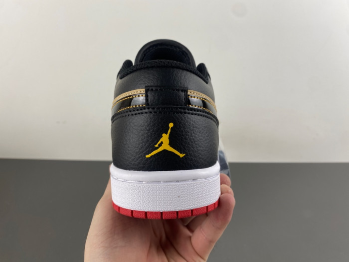 Air Jordan 1 Low GS 