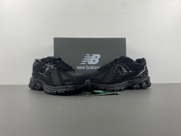 New Balance 1906R Cordura