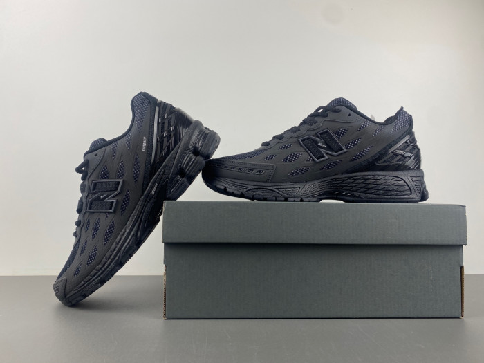 New Balance 1906W