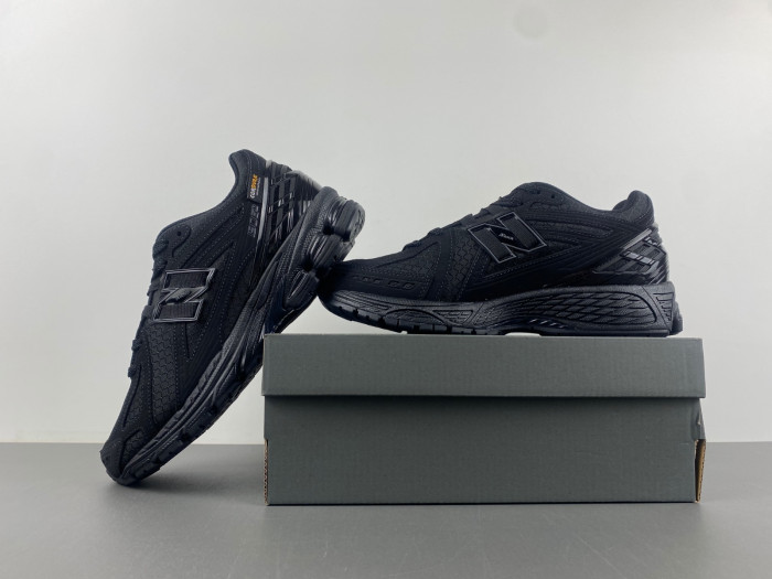 New Balance 1906R Cordura