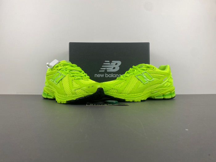 New Balance 1906R
