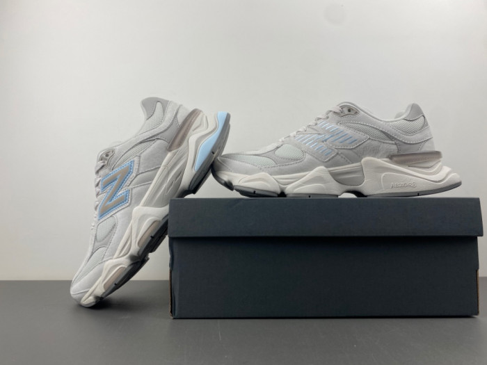New Balance 1906R