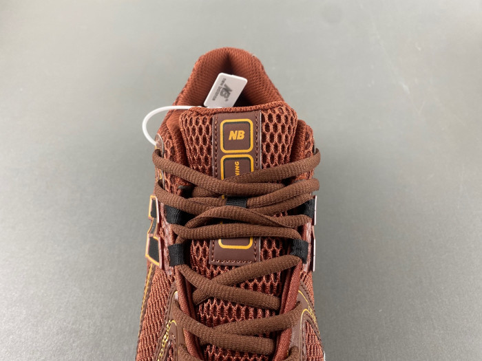 New Balance 1906R