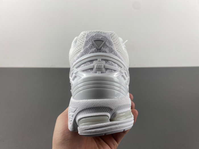 New Balance 1906W