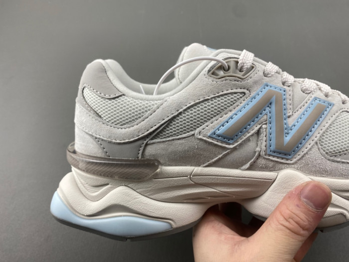 New Balance 1906R
