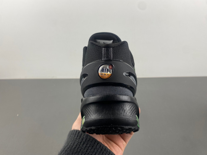 Air Max DN8 
