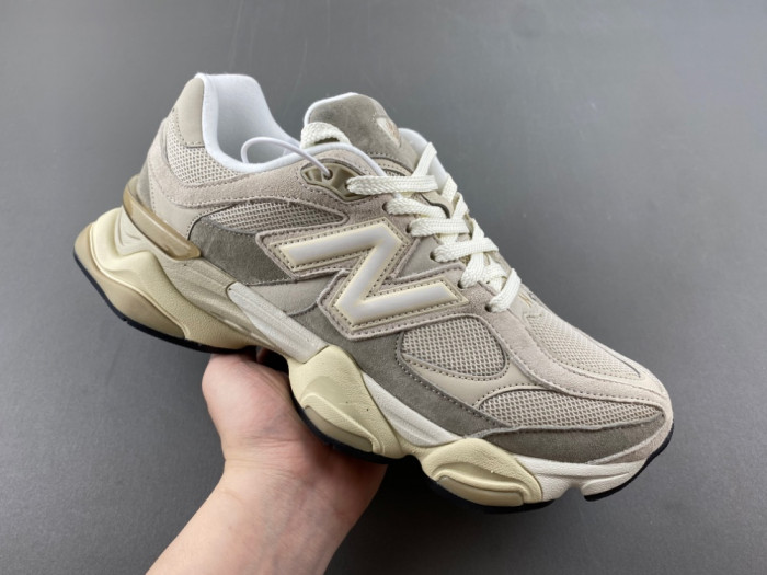 NEW BALANCE 9060