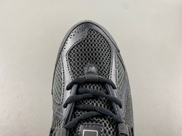 New Balance 1906R