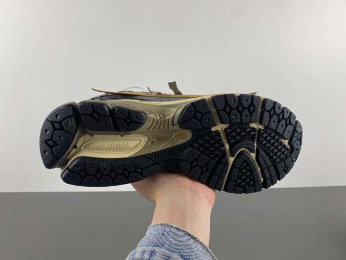 New Balance 1906A