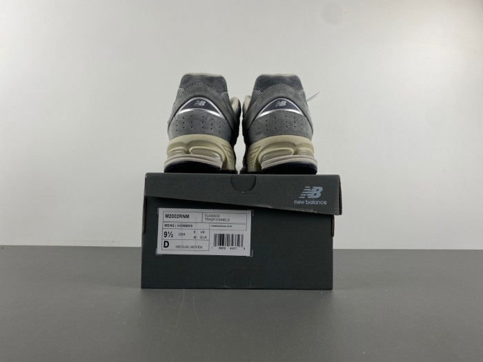 New Balance 2002R