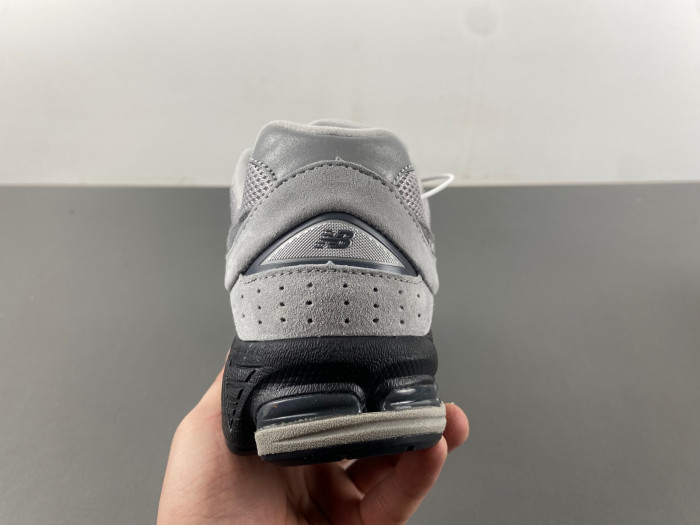 New Balance 2002R Big Kid