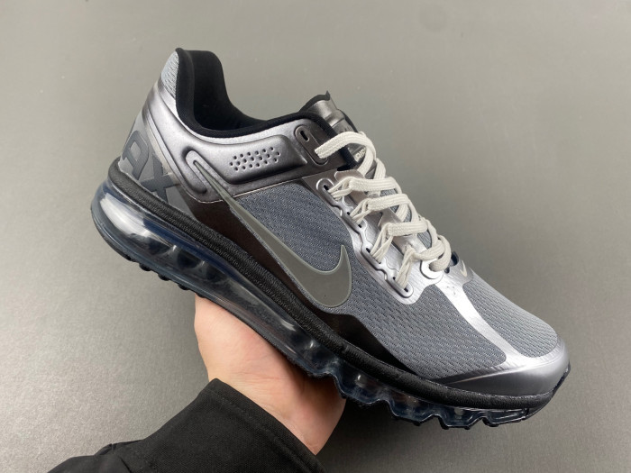 NIKE Air Max 2013