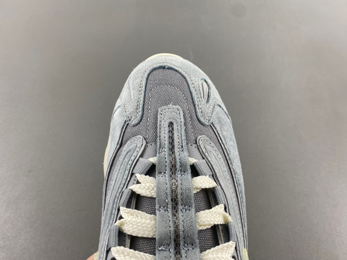 New Balance Kith x 1000