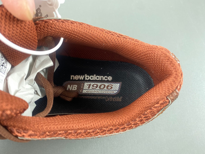 New Balance 1906R