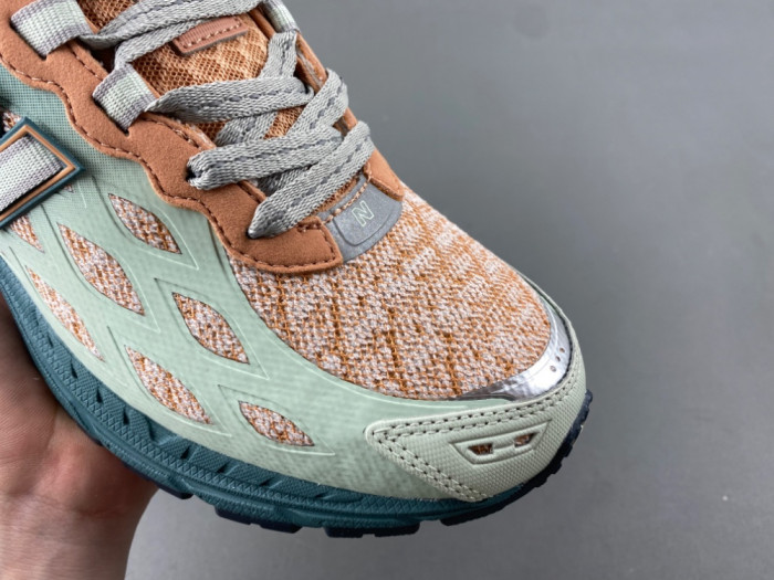 New Balance 1906W