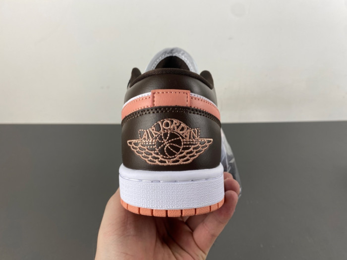Air Jordan 1 Low WMNS 