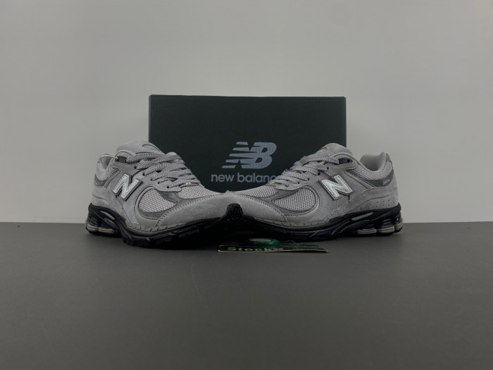 New Balance 2002R Big Kid