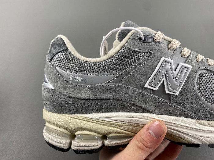 New Balance 2002R