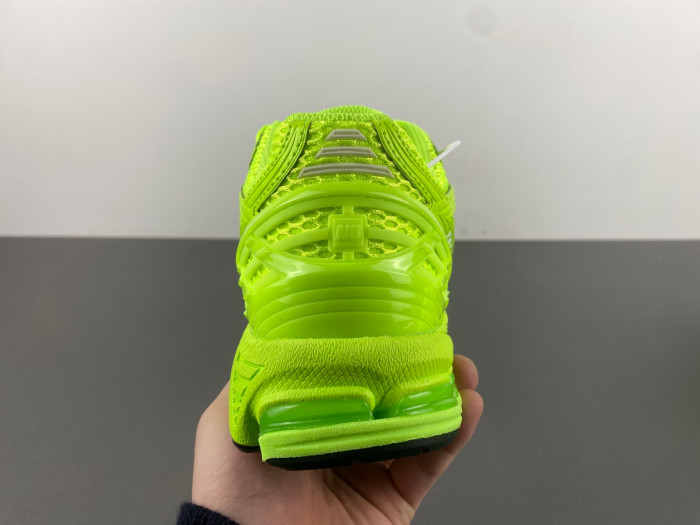 New Balance 1906R
