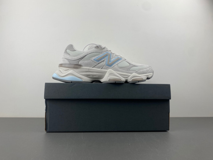 New Balance 1906R