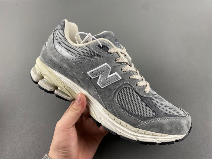 New Balance 2002R