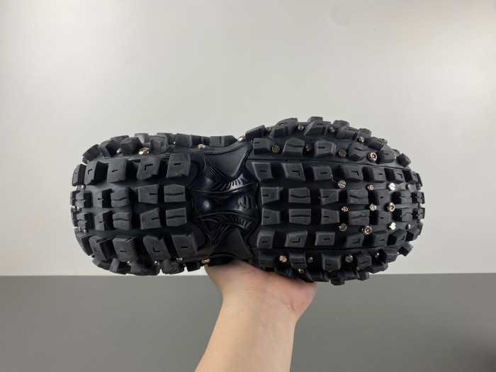 DEFENDER SNEAKER DS030