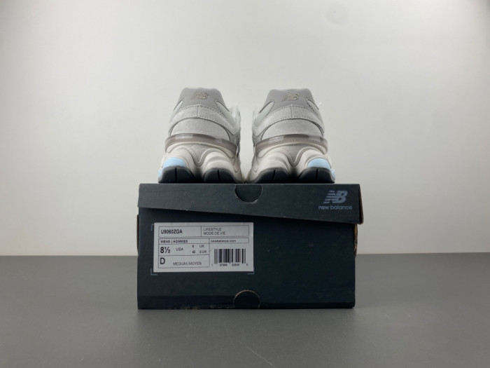 New Balance 1906R