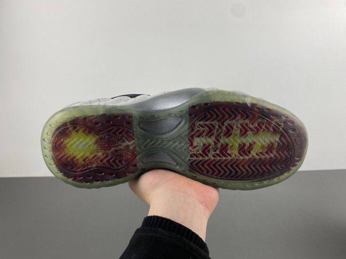 Tekken 8 x NIKE Air Foamposite One Premium