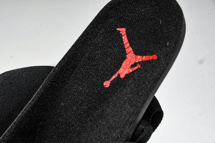 Air Jordan 8 Retro