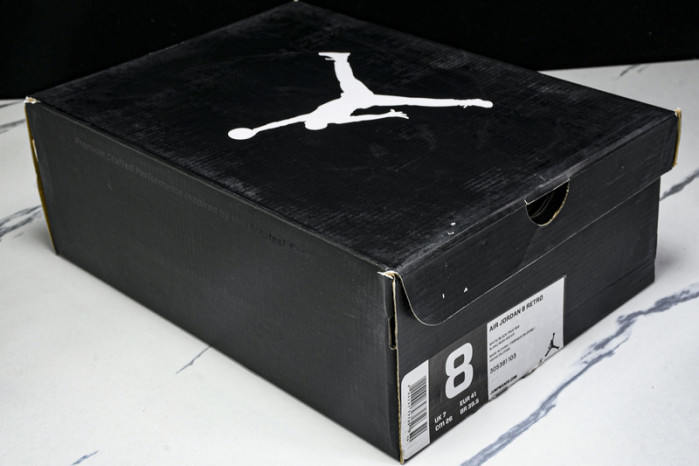 Air Jordan 8 Retro