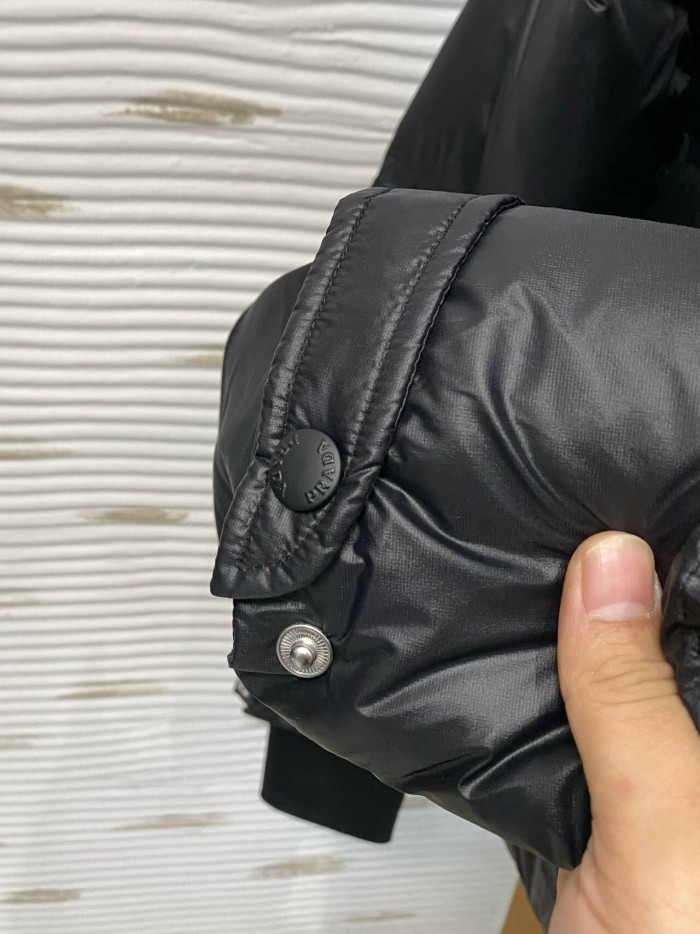 PRAD* CLOTHES PRA102