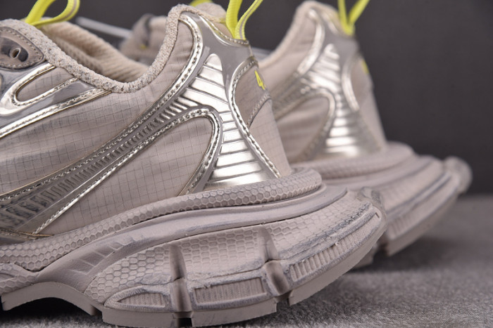 3XL SNEAKERS