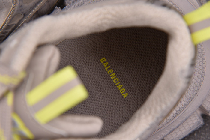 3XL SNEAKERS