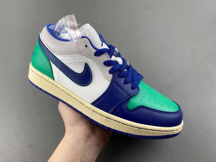 Air Jordan 1 Low