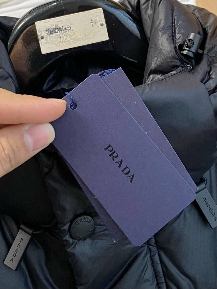 PRAD* CLOTHES PRA102