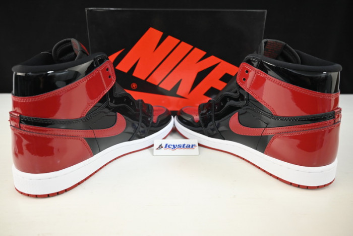 AIR JORDAN 1 HIGH OG