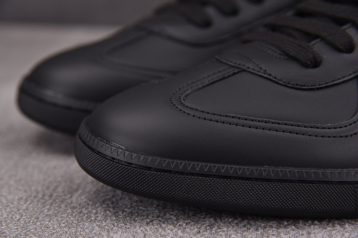 DIOR B01 SNEAKERS