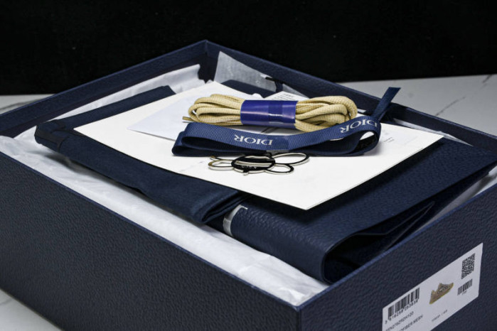 D10r b30 sneakers b30-000108