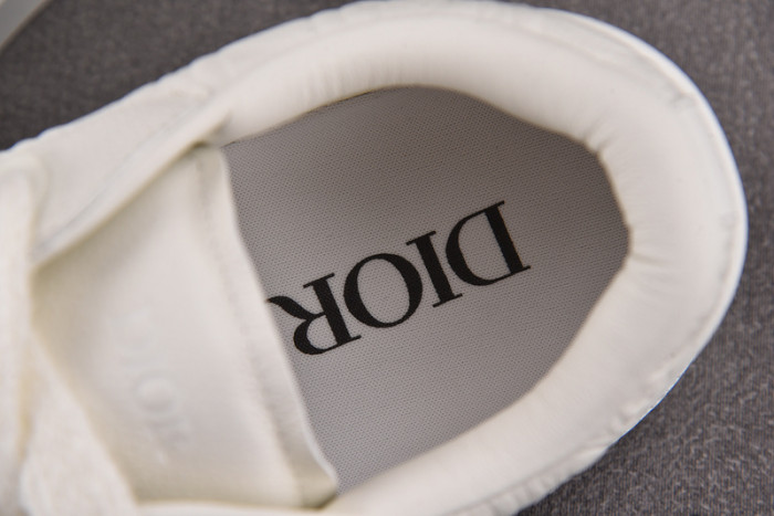 D10r b33 sneakers b330026