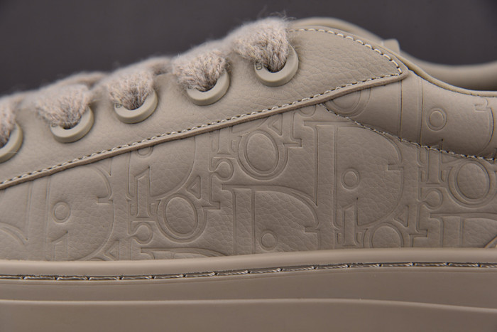 D10r b33 sneakers b330027