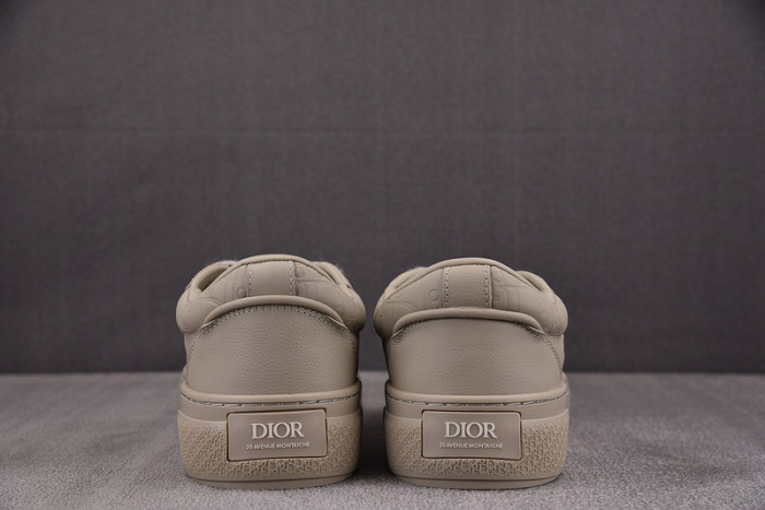 D10r b33 sneakers b330027