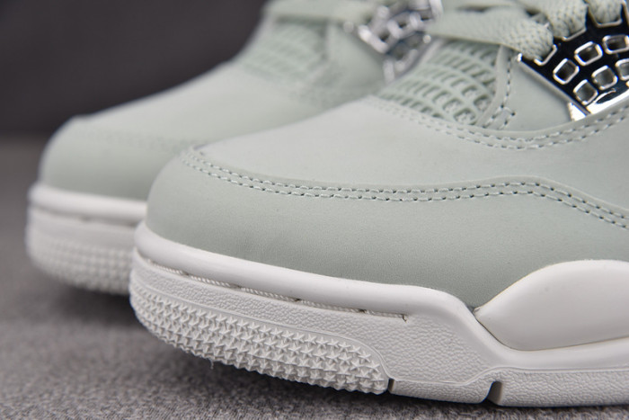 Air Jordan 4 WMNS