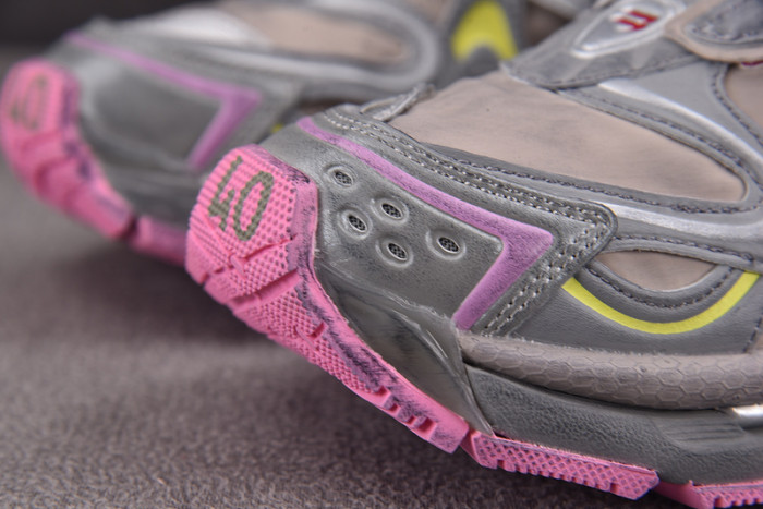 RUNNER SNEAKER