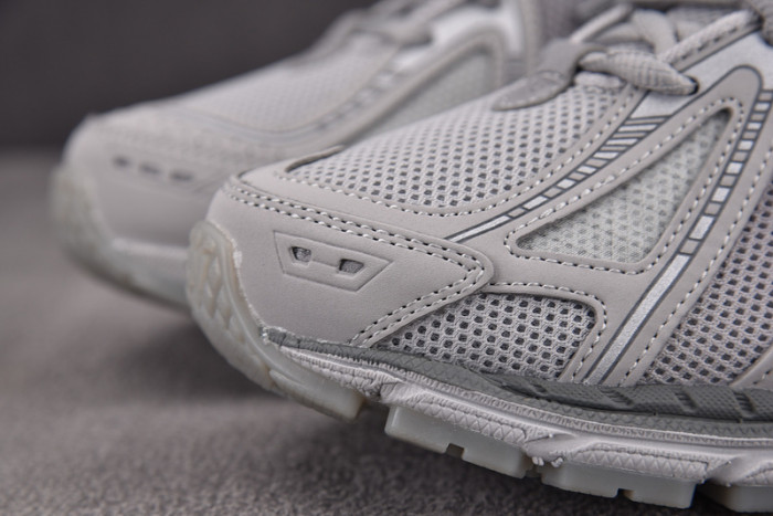 New Balance 1906R