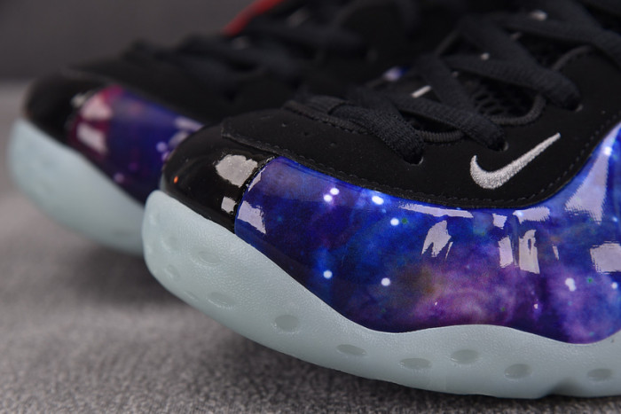 NIKE Air Foamposite One