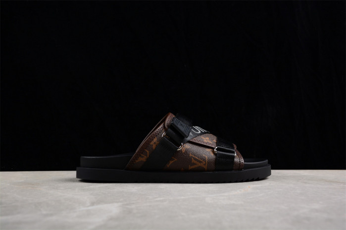 L&V SANDAL39